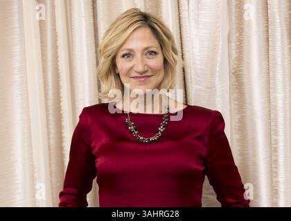 3. August 2017: Hollywood, Kalifornien, USA: EDIE FALCO spielt in der Fernsehserie Law & Order True Crime: The Mendendez Murders. Edith „Edie“ Falco (* 5. Juli 1963 in New York City) ist eine US-amerikanische TV-, Film- und Bühnenschauspielerin, die für ihre Rollen als Diane Whittlesey in der HBO-Serie Oz (1997–2000), Carmela Soprano in der HBO-Serie The Sopranos (1999–2007), die Titelfigur der Showtime-Serie Nurse Jackie (2009–15) und Sylvia Wittel in der Webserie Horace and Pete (2016) bekannt ist. (Bild: © Armando Gallo/ZUMA Studio) Stockfoto