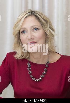 3. August 2017: Hollywood, Kalifornien, USA: EDIE FALCO spielt in der Fernsehserie Law & Order True Crime: The Mendendez Murders. Edith „Edie“ Falco (* 5. Juli 1963 in New York City) ist eine US-amerikanische TV-, Film- und Bühnenschauspielerin, die für ihre Rollen als Diane Whittlesey in der HBO-Serie Oz (1997–2000), Carmela Soprano in der HBO-Serie The Sopranos (1999–2007), die Titelfigur der Showtime-Serie Nurse Jackie (2009–15) und Sylvia Wittel in der Webserie Horace and Pete (2016) bekannt ist. (Bild: © Armando Gallo/ZUMA Studio) Stockfoto