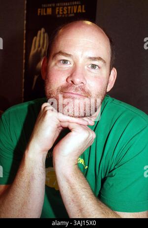18. Februar 2004 – Toronto, ON, USA – 10. September 2005 – Toronto, Ontario, Kanada – David Koechner. David Koechner bei der Pressekonferenz „Thank you for Smoking“ im Sutton Place Hotel während des Toronto International Film Festivals. Foto: Brent Perniac/AdMedia Stockfoto
