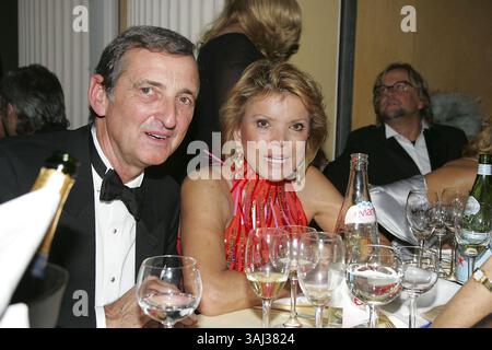 15. Januar 2006 - München, Bayern, USA - Uschi Glas und Dieter Hermann beim Deutschen Filmball 2006 im Hotel Bayerischer Hof. München, 14.01.2006...Photo Wiese/Face to Face./AdMedia Stockfoto