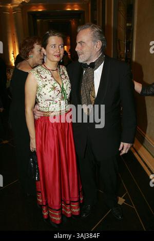 15. Januar 2006 - München, Bayern, USA - Maximilian Schell und Freundin Elisabeth beim Deutschen Filmball 2006 im Hotel Bayerischer Hof. München, 14.01.2006...Photo Wiese/Face to Face./AdMedia Stockfoto