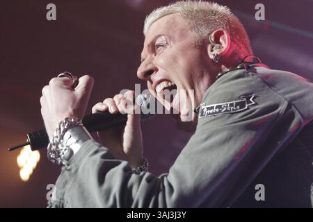 7. März 2006 – Berlin, USA – Singer H.P. Baxxter von SCOOTER live im Konzert in der Columbia halle in Berlin am 07.03.2006...Foto: Scherf/Face to Face./AdMedia (Credit Image: © Scherf/AdMedia via ZUMA Wire) Stockfoto