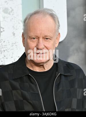 LONDON, ENGLAND – 10. APRIL 2025: Stellan Skarsgård nimmt an der „Andor“ Staffel Two UK Sneak Peek in Lightroom, Kings Cross in London Teil. (Foto von 李世惠/siehe Li/Picture Capital) Stockfoto