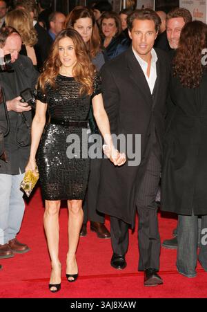 9. März 2006 – New York City, New York, USA – 8. März 2006 – New York, NY – Sarah Jessica Parker und Matthew McConaughey bei der Premiere von „Failure to Launch“. Foto: Jackson Lee/Admedia Stockfoto