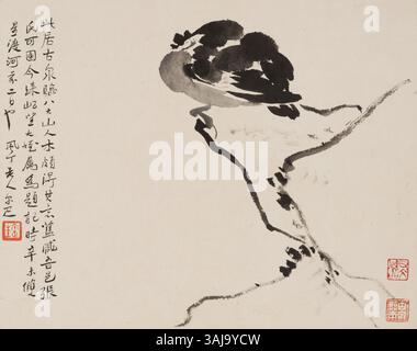 Ju Lians „Vogel auf Einem Felsen“ ist ein Tintengemälde auf Papier, das als Hommage an das Werk von Bada Shanren geschaffen wurde. Dieses undatierte Stück zeigt traditionelle chinesische Tuschentechniken und betont die dynamische Komposition des Vogels auf einem Felsen. Stockfoto