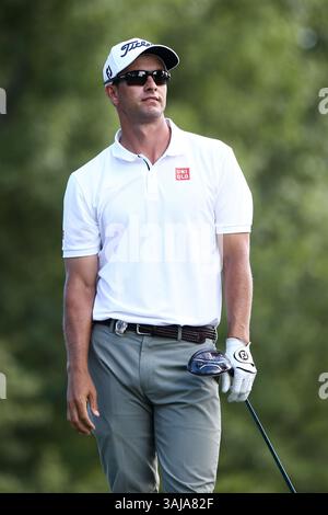 10. August 2017 – Charlotte, North Carolina, USA – Adam Scott spielt das 18. Loch während der ersten Runde der 99. PGA Championship im Quail Hollow Club. (Bild: © Debby Wong via ZUMA Wire) Stockfoto