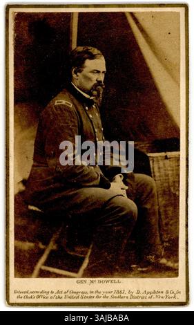 Ein Foto von Irvin McDowell, aufgenommen 1861. McDowell war während des Amerikanischen Bürgerkriegs General der Union, bekannt für seine Führung in der Schlacht von Bull Run. Stockfoto