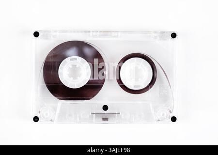 Tonbandkassette auf der Nahaufnahme des weißen Hintergrunds Stockfoto