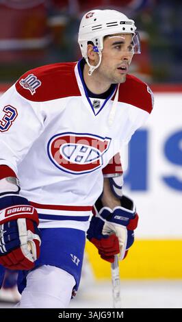 Februar 2009 - Calgary, Alberta, Kanada - Foto des NHL-Spielerprofils auf Ryan O'Byrne von Montreal Canadiens während eines Hockeyspiels in Calgary. (Foto: © Larry MacDougal via ZUMA Wire) Stockfoto
