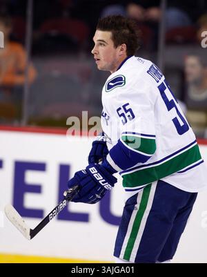 Dezember 2009 - Calgary, Alberta, Kanada - NHL-Profilfoto auf Shane O'Brien von Vancouver Canucks während eines Spiels in Calgary. (Foto: © Larry MacDougal via ZUMA Wire) Stockfoto
