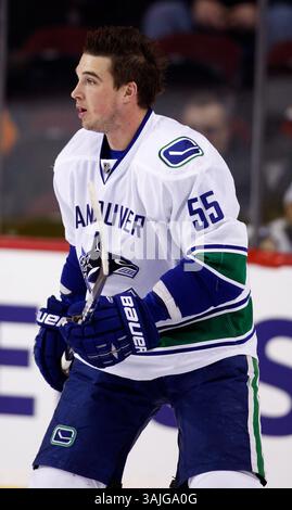 Dezember 2009 - Calgary, Alberta, Kanada - NHL-Profilfoto auf Shane O'Brien von Vancouver Canucks während eines Spiels in Calgary. (Foto: © Larry MacDougal via ZUMA Wire) Stockfoto