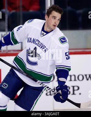 Dezember 2009 - Calgary, Alberta, Kanada - NHL-Profilfoto auf Shane O'Brien von Vancouver Canucks während eines Spiels in Calgary. (Foto: © Larry MacDougal via ZUMA Wire) Stockfoto
