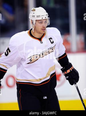 Februar 2011 - Calgary, Alberta, Kanada - Foto des NHL-Spielerprofils auf Ryan Getzlaf von Anaheim Ducks während eines Spiels in Calgary. (Foto: © Larry MacDougal via ZUMA Wire) Stockfoto