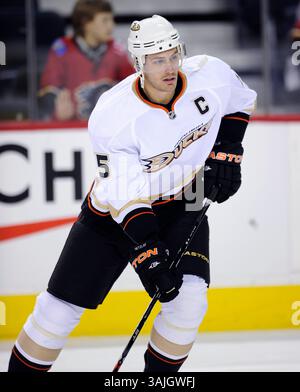 Februar 2011 - Calgary, Alberta, Kanada - Foto des NHL-Spielerprofils auf Ryan Getzlaf von Anaheim Ducks während eines Spiels in Calgary. (Foto: © Larry MacDougal via ZUMA Wire) Stockfoto