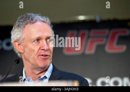 9. Mai 2012 - Calgary, Alberta, Kanada - Mai UFC kanadischer Operations Director Tom Wright während einer Pressekonferenz zur Förderung der bevorstehenden UFC-Veranstaltung am 21. Juli in Calgary. Mittwoch, 9. Mai, . (Foto: © Larry MacDougal via ZUMA Wire) Stockfoto