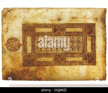 Dieses Folio stammt aus dem 9. Jahrhundert und ist Teil der gestohlenen Koran-Manuskripte aus dem Pars-Museum. Es wurde 2008 bei Sotheby's versteigert. Stockfoto