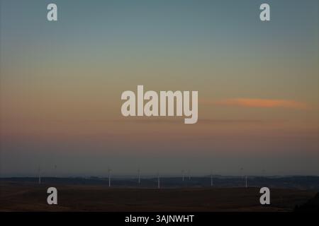 Windturbinen erzeugen Strom in Northumberland Stockfoto