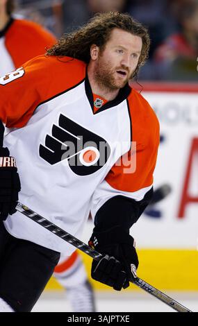Februar 2010 - Calgary, Alberta, Kanada - Foto des NHL-Spielerprofils auf Scott Hartnell von Philadelphia Flyers während eines Spiels in Calgary. (Foto: © Larry MacDougal via ZUMA Wire) Stockfoto