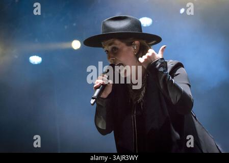 27. Mai 2017: Toronto, Ontario, Kanada – die kanadische Musikerin SERENA RYDER trat beim CBC Music Festival auf, das am Echo Beach in Toronto stattfindet. Im Bild: SERENA RYDER (Kreditbild: © Angel Marchini via ZUMA Wire) Stockfoto