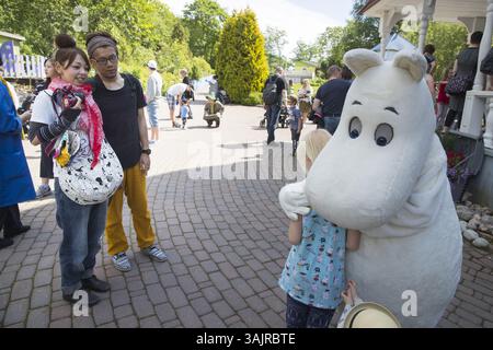 3. Juli 2017 – Naantali, Suomi Finnland – Moominworld ist der Moomin-Themenpark speziell für Kinder, basierend auf den Moomin-Büchern von Tove Jansson. Moominworld ist auch die perfekte Kombination aus Tove Janssons Saga und authentischer Natur der Inselgruppe. Moomintroll. 3. Juli 2017 in Naantali, Finnland. (Newspix24/Matti Matikainen) – NUR REDAKTIONELLE VERWENDUNG (Kreditbild: © Matti Matikainen via ZUMA Wire) Stockfoto
