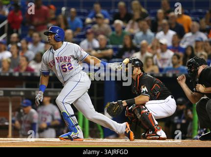 28. September 2016: Miami, FL, USA: Die New York Mets' Yoenis Cespedes spielen am 28. September 2016 im Marlins Park in Miami gegen die Miami Marlins. (Bild: © David Santiago/TNS via ZUMA Wire) Stockfoto