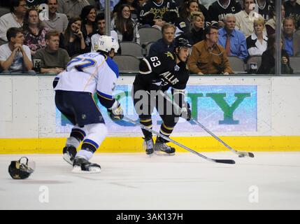 26. Februar 2009: Mike Ribeiro #63 in einem NHL-Spiel zwischen den Dallas Stars und den St. Louis Blues im American Airlines Center in Dallas besiegte TX St. Louis Dallas 3-1 (Foto: © Albert Pena/Cal Sport Media) Stockfoto