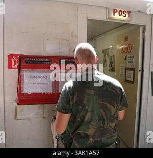 21. September 2009: Tarin Kowt, Uruzgan, Afghanistan, Postamt in Kamp Holland. Die Post wird einmal pro Woche nach Europa geschickt. (Bild: © Ton Koene/ZUMA Press) Stockfoto