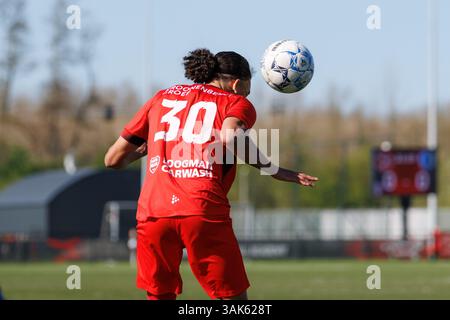 Almere, Niederlande. April 2025. ALMERE, 12.04.2025, Yanmar-Stadion, Saison 2024/2025, Dutch Betnation Tweede Divisie Football. Jong Almere City FC Spieler Jay Kuiper während des Spiels Jong Almere City FC - ADO20 Credit: Pro Shots/Alamy Live News Stockfoto