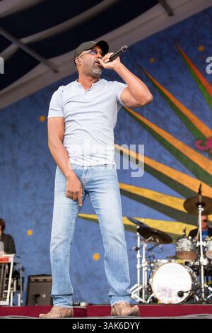 Mai 2017: New Orleans, Lousiana, USA S - DARIUS RUCKER während des New Orleans Jazz & Heritage Festivals in New Orleans, Louisiana (Foto: © Daniel DeSlover via ZUMA Wire) Stockfoto