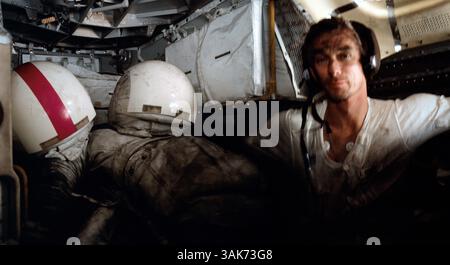 16. Januar 2017 - Mondmodul, Vereinigte Staaten von Amerika - NASA-Astronaut Eugene A. Cernan, Kommandeur Apollo 17, wird im Mondmodul nach der dritten Sitzung der außerfahrzeugseitigen Aktivität auf der letzten Mondlandungsmission am 14. Dezember 1972 im Mondumlauf abgebildet. Gene Cernan, der letzte Mann, der auf dem Mond spazierte, starb am 1. Januar 2017 im Alter von 82 Jahren, umgeben von seiner Familie. (Kreditbild: © NASA/NASA via ZUMA Wire) Stockfoto