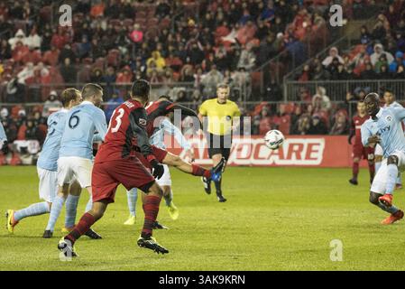 31. März 2017 – Toronto, Ontario, Kanada – JONATHAN OSORIO (21) im MLS-Spiel zwischen Toronto FC und Sporting Kansas City (Foto: © Angel Marchini via ZUMA Wire) Stockfoto