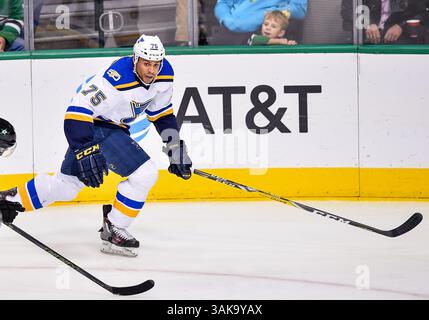 Dezember 2016.St. Louis Blues Right Wing Ryan Reaves (75) in Aktion. Während eines Spiels zwischen den St Louis Blues und den Dallas Stars im American Airlines Center in Dallas, Texas. Manny Flores/Cal Sport Media Stockfoto
