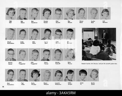 Das High Yearbook der Universität 1959 mit dem Titel Bisbila fasst die wichtigsten Momente des Schuljahres 1958-1959 zusammen und zeigt Schüler, Lehrer, außerschulische Vereine, Leichtathletik, und andere Veranstaltungen an der University High School in Hennepin County. Stockfoto