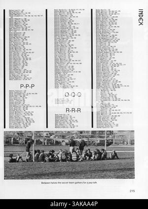 Das Jahrbuch „Windigo 78“ dokumentiert das Schuljahr 1977-1978 an der Edina West High School und spiegelt die Aktivitäten der Schüler, die Leichtathletik und die Bildungsziele wider. Stockfoto