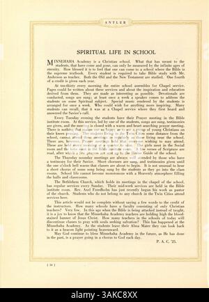Die Ausgabe 1925 des Antler Yearbook der Minnehaha Academy zeigt Studenten, Dozenten, Leichtathletik, Vereine und Schulveranstaltungen aus dem akademischen Jahr 1924-1925. Stockfoto