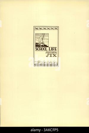 Das South High Yearbook 1930 mit dem Titel „Tiger“ fasst die Höhepunkte des Schuljahres 1929-1930 zusammen, darunter Schüler, Lehrer, außerschulische Aktivitäten, Leichtathletik, und wichtige Ereignisse an der South High School. Es bietet auch Einblicke in die afroamerikanische Geschichte während dieser Zeit. Stockfoto