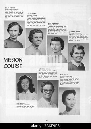 Diese Ausgabe 1957 des Reflector Jahrbuchs des Lutherischen Bibelinstituts dokumentiert die Ereignisse des Schuljahres sowie die Beiträge von Studenten und Lehrkräften. Stockfoto