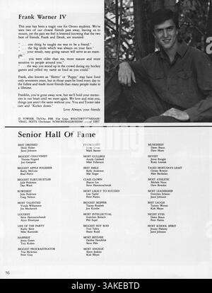 Das Jahrbuch der Orono High School 1987, „A Touch of Class“, bietet eine Momentaufnahme der Erfahrungen von Schülern und konzentriert sich auf akademische, sportliche und außerschulische Veranstaltungen im Schuljahr 1986-1987. Stockfoto