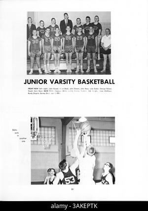 Das Mustang Jahrbuch 1961 der Breck High School beleuchtet die wichtigsten Ereignisse, sportlichen Leistungen und das Studentenleben des Jahres 1960-1961. Stockfoto