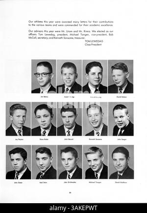 Das Mustang Jahrbuch 1961 der Breck School beleuchtet die akademischen, sportlichen und sozialen Ereignisse des Schuljahres 1960-1961, einschließlich Schülerporträts und Anerkennung der Lehrkräfte. Stockfoto