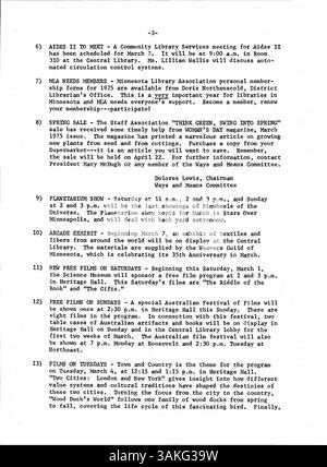 Im Jahr 1975 wurde das offizielle Bulletin der Minneapolis Public Library wöchentlich an die Mitarbeiter der Bibliothek verteilt, mit Updates über Betriebsabläufe, Bibliotheksereignisse und Mitarbeiternachrichten. Stockfoto