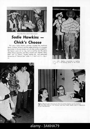 Das Jahrbuch der Wayzata High School 1969, „Wayako 69“, enthält Schulveranstaltungen, Leichtathletik, Clubs, und das Studentenleben im Studienjahr 1968-1969. Stockfoto