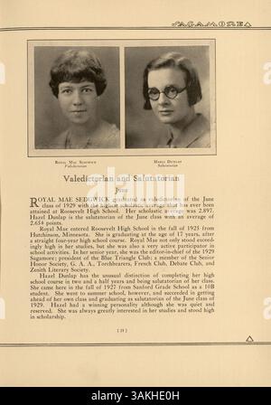Das Jahrbuch „Sagamore“ 1929 der Roosevelt High School dokumentiert das Leben der Schüler, die Lehrkräfte, die Leichtathletik, die Vereine und andere Veranstaltungen aus dem Schuljahr 1928-1929. Stockfoto