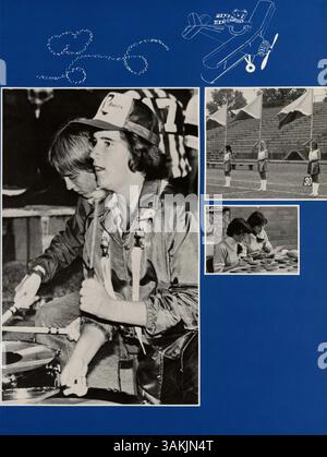 Das Jahrbuch „Bear“ 1979 dokumentiert die Höhepunkte des Schuljahres 1978-1979 an der Lincoln High, wobei der Schwerpunkt auf das Studentenleben, die Vereine, den Sport und die Leistungen von Lehrkräften und Mitarbeitern gelegt wird. Stockfoto
