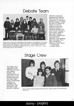 Das Jahrbuch „Eighty Two Centralian“ aus dem Jahr 1982 an der Central High School erfasst die Ereignisse, Vereine, Leichtathletik und Schüler des Schuljahres 1981-1982. Stockfoto
