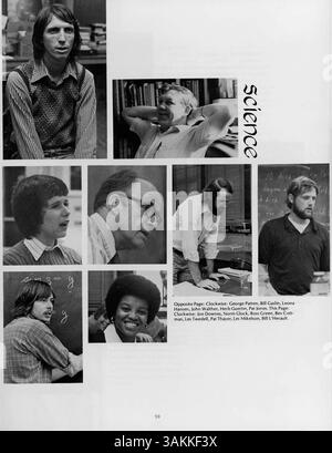 Das Jahrbuch „Collage“ 1974 der Marshall-University enthält Aufzeichnungen über das Leben der Schüler, Lehrkräfte, Sport, Vereine und gesellschaftliche Ereignisse aus dem Schuljahr 1973-1974. Stockfoto