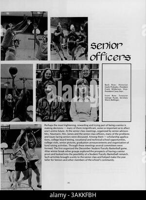 Das „Collage“ Jahrbuch 1974 der Marshall University erfasst das Leben der Schüler, Lehrer, Vereine, Leichtathletik und wichtige Ereignisse aus dem Schuljahr 1973-1974. Stockfoto