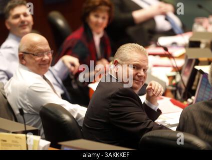 18. Dezember 2013 – ON, Kanada – Stadtrat Doug Ford am dritten Tag der ratstagung der Stadt Toronto am Mittwoch, 18. Dezember 2013. Michael Peake/Toronto Sun/QMI Agency (Kreditbild: © Michael Peake/QMI Agency/ZUMAPRESS.com) Stockfoto