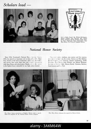 Das Tradewind Berufsjahrbuch 1962 aus Hennepin County beleuchtet die akademischen, athletischen und außerschulischen Aktivitäten der Schüler während des Schuljahres 1961-1962 mit Schwerpunkt auf der afroamerikanischen Geschichte. Stockfoto
