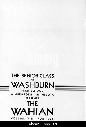 Das Jahrbuch der Washburn High School 1935 mit dem Titel Wahian zeigt die Schüler, Lehrkräfte, Clubs, Sportmannschaften und Schlüsselveranstaltungen aus dem akademischen Jahr 1934-1935. Dieses Jahr gibt eine Momentaufnahme der Schulgemeinschaft und ihrer Aktivitäten in diesem Zeitraum. Stockfoto